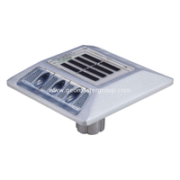 Stud de carretera solar