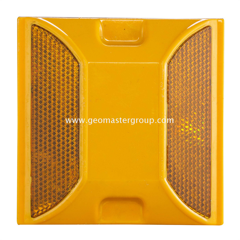 Stud de carretera retro